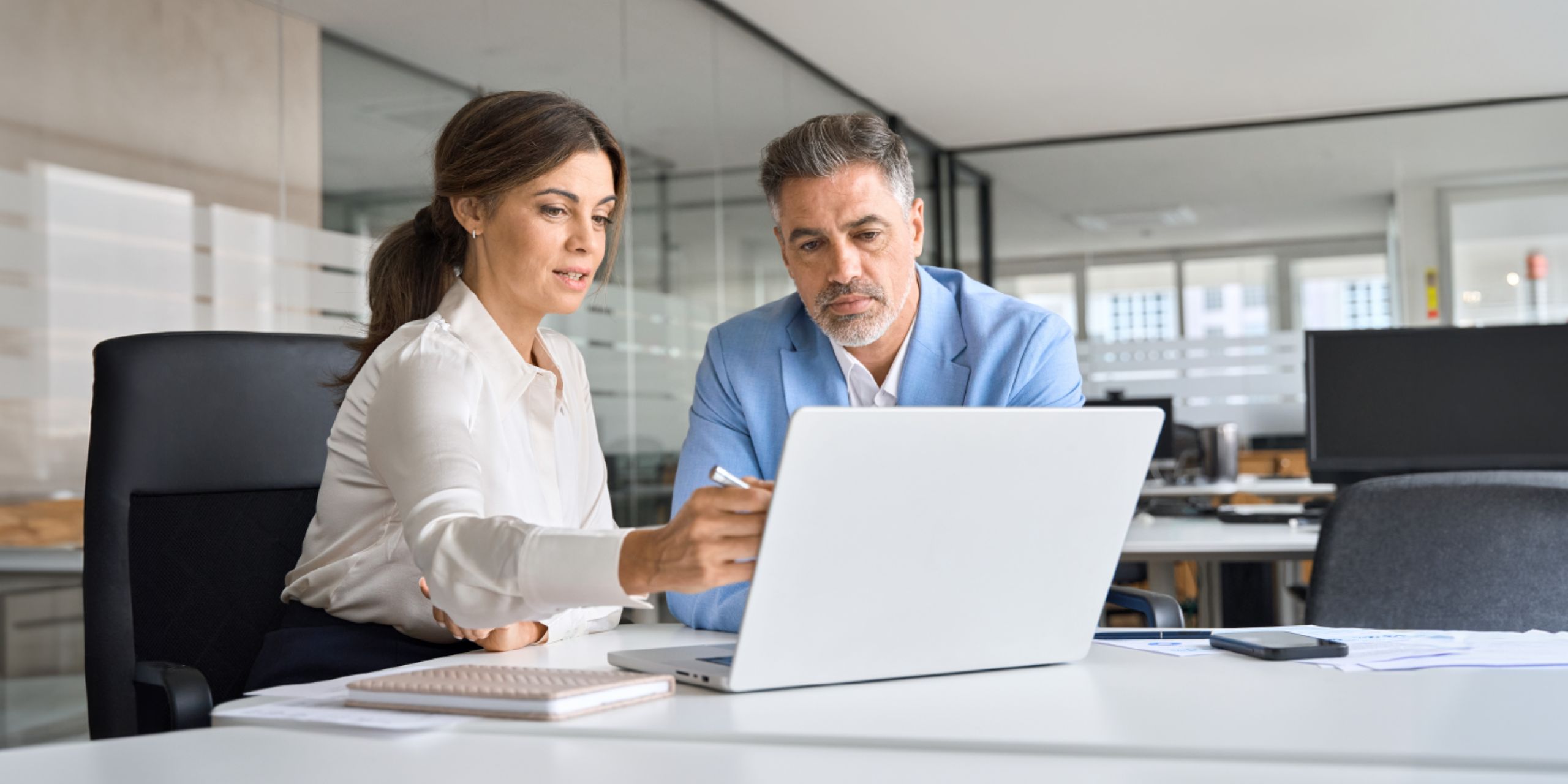 Nashville business owner reviewing IT provider options